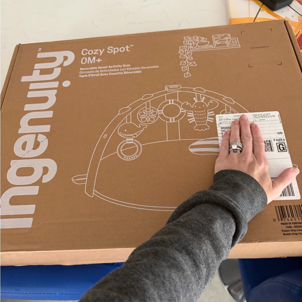 Ingenuity Cozy Spot OM+ Reversible Play Gym - new in box